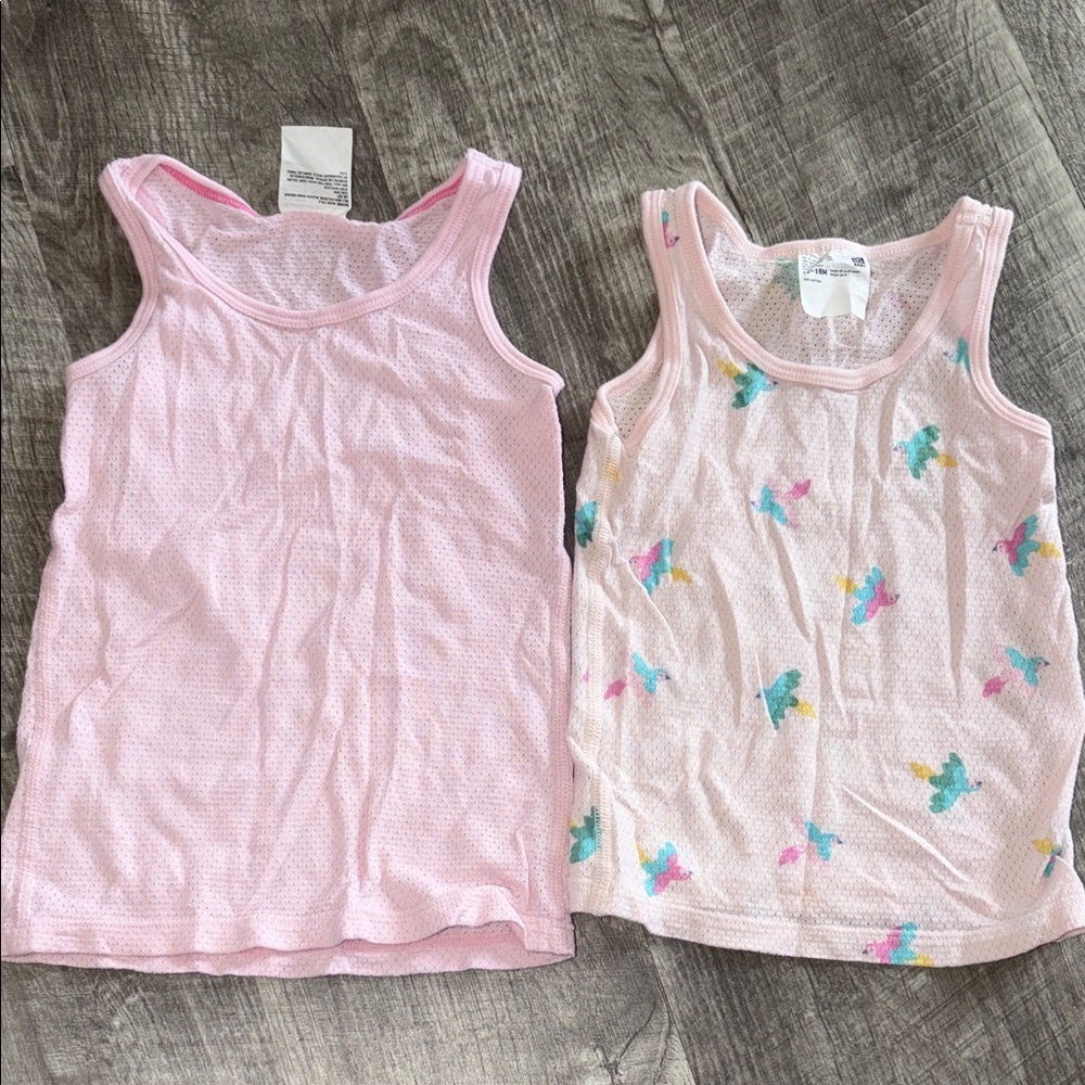 2 pack Uniqlo Girls Mesh Light Pink and Multicolor Tank Tops
